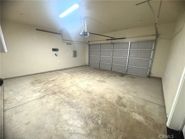 1339 Playa Del Rey, Merced, California 95348