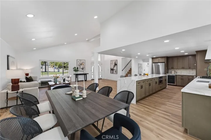 252 W 19th Street, Upland, California 91784