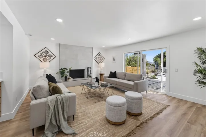252 W 19th Street, Upland, California 91784