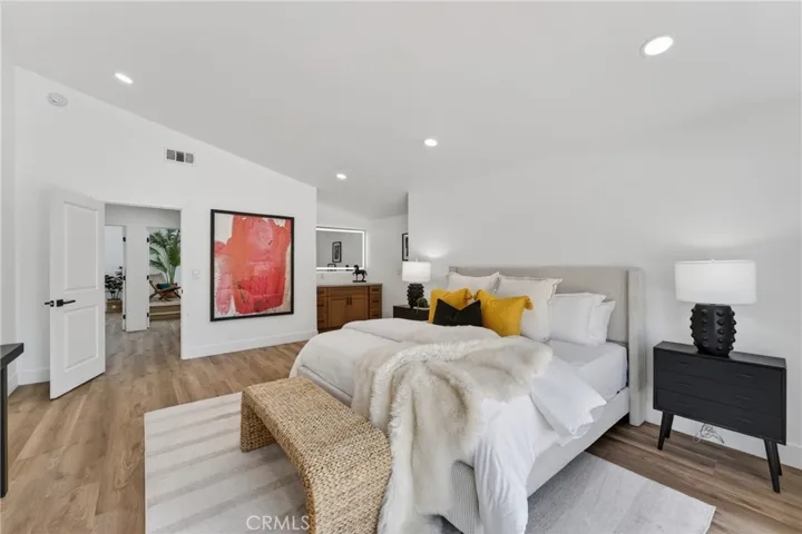 252 W 19th Street, Upland, California 91784