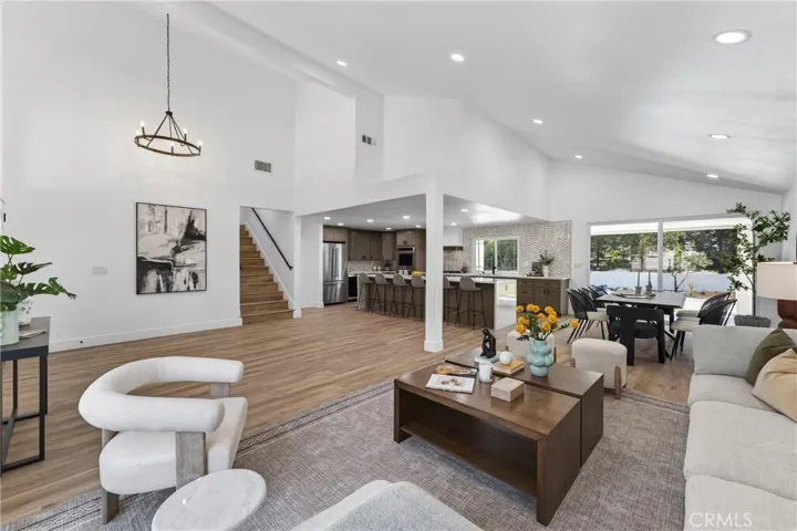 252 W 19th Street, Upland, California 91784