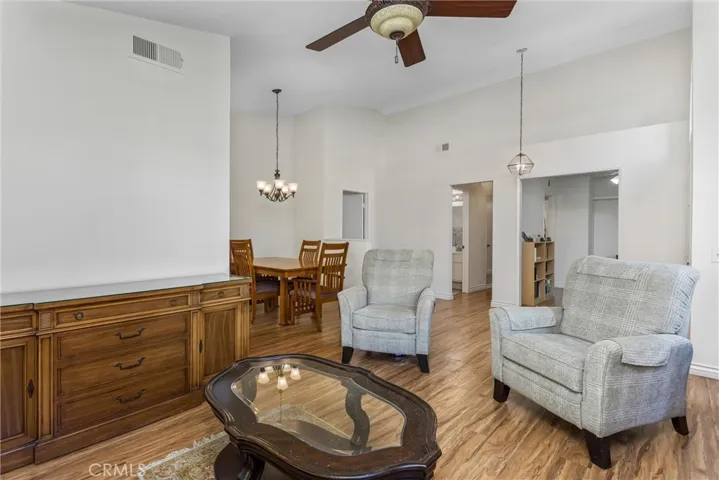 5904 Warwick Hills, Banning, California 92220