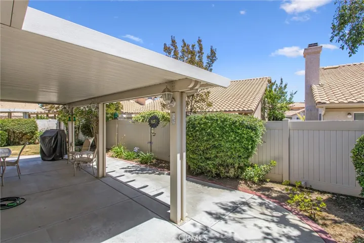 5904 Warwick Hills, Banning, California 92220