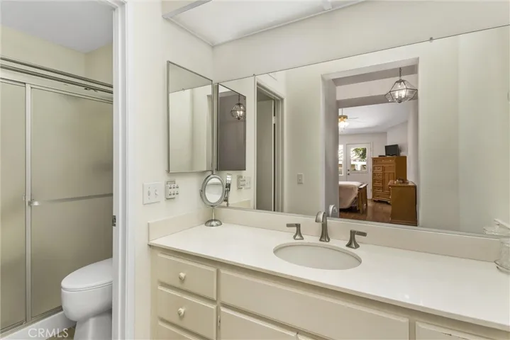 5904 Warwick Hills, Banning, California 92220