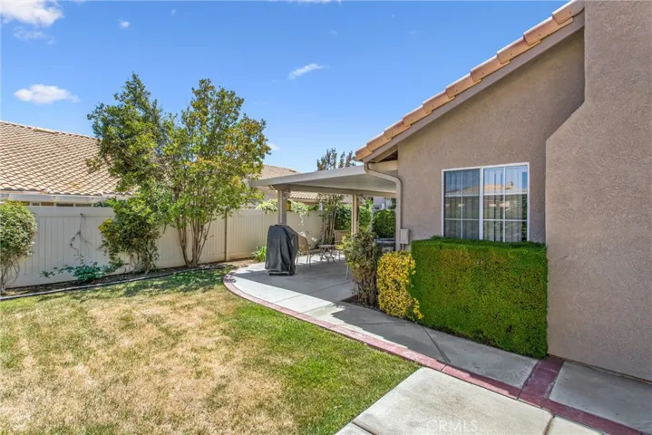 5904 Warwick Hills, Banning, California 92220