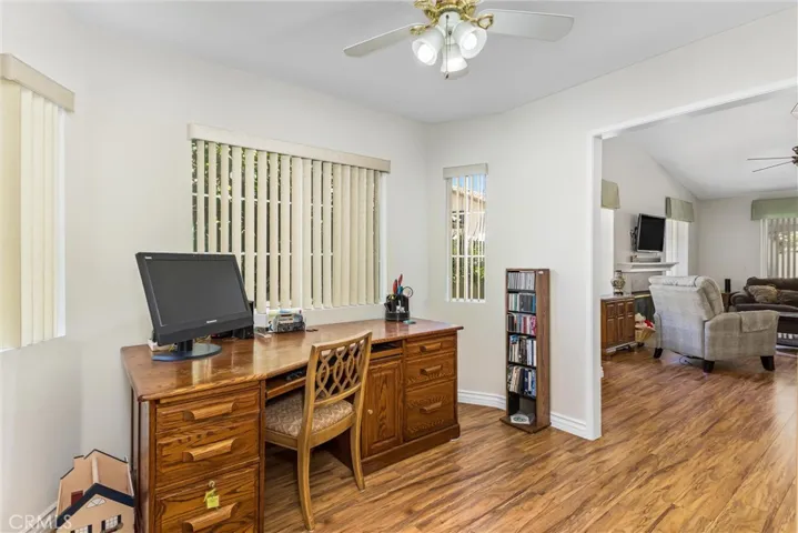 5904 Warwick Hills, Banning, California 92220