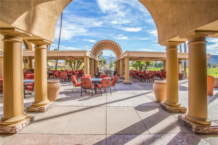5904 Warwick Hills, Banning, California 92220