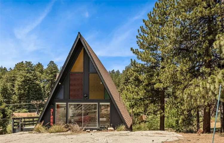 31255 Outer Highway 18 S, Running Springs, California 92382