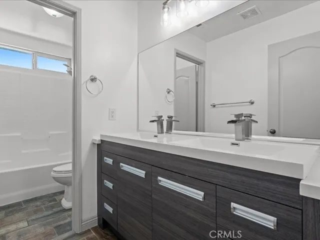 1886 Montara, San Jacinto, California 92583