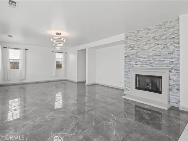 1886 Montara, San Jacinto, California 92583