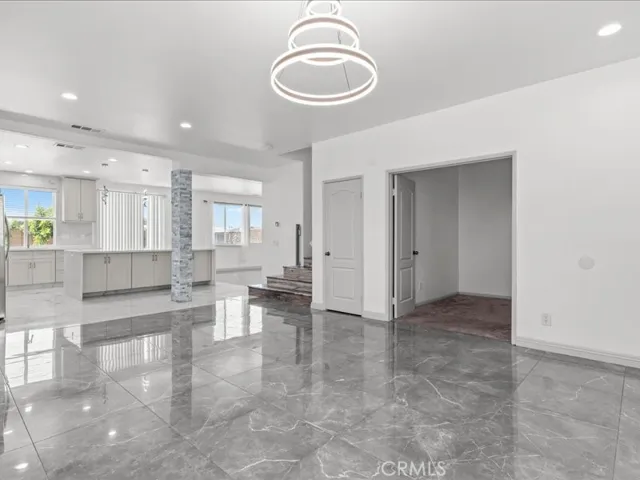 1886 Montara, San Jacinto, California 92583