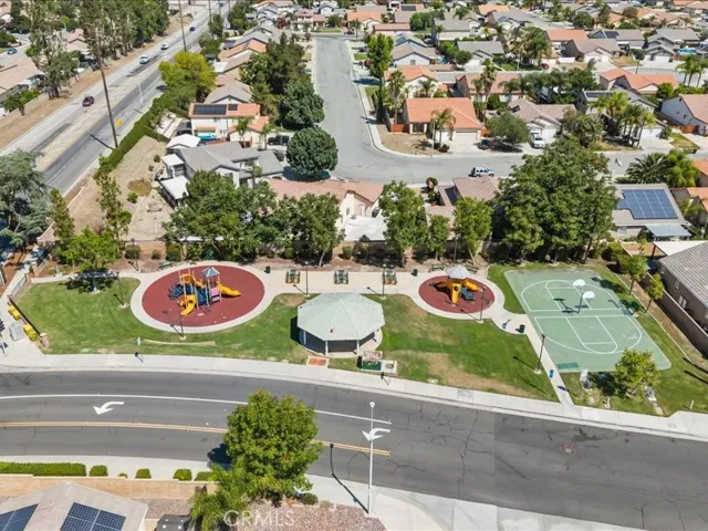 1886 Montara, San Jacinto, California 92583