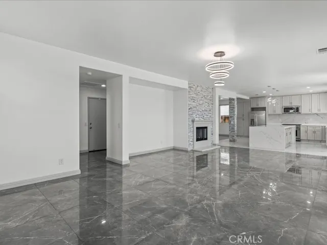 1886 Montara, San Jacinto, California 92583