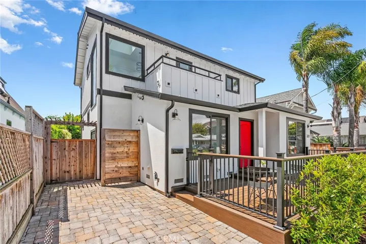 321 9th Avenue, Santa Cruz, California 95062