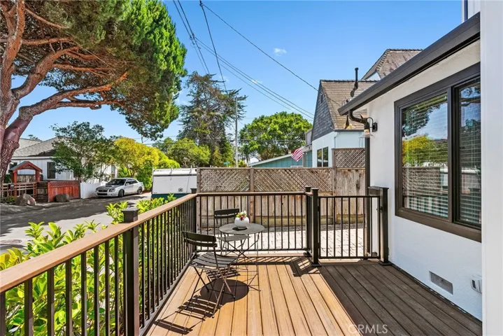 321 9th Avenue, Santa Cruz, California 95062