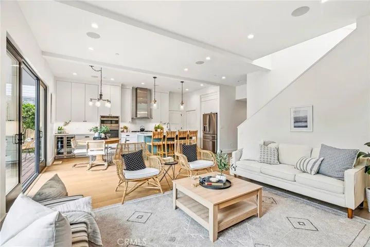 321 9th Avenue, Santa Cruz, California 95062