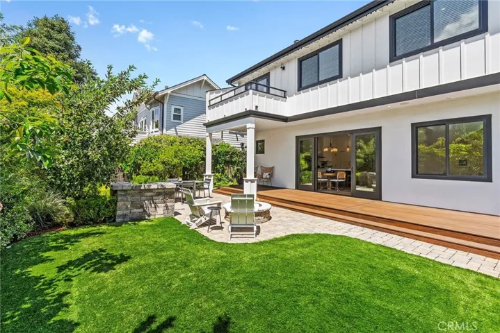 321 9th Avenue, Santa Cruz, California 95062