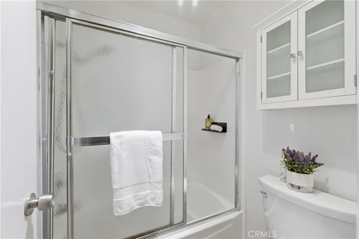 Full shower with tub