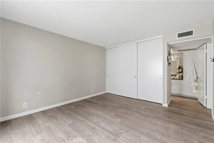 Large closet space