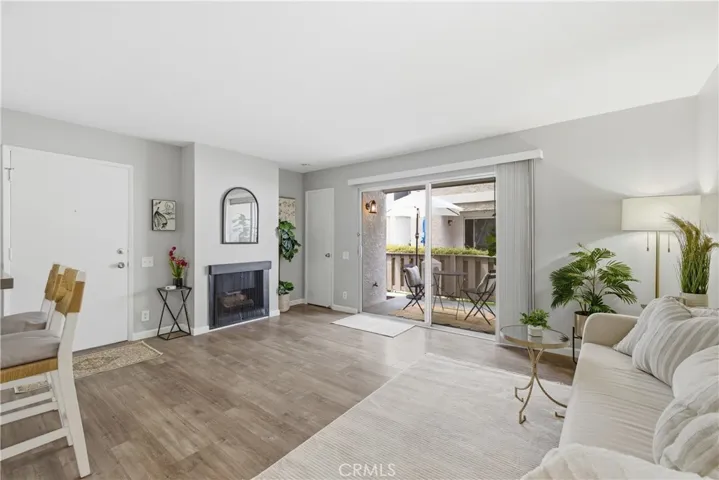 Specious and cozy living room