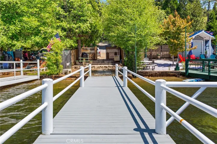 211 S211, Lake Arrowhead, California 92352