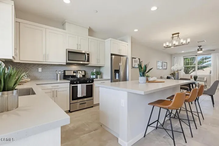 594-granite-st-034_web