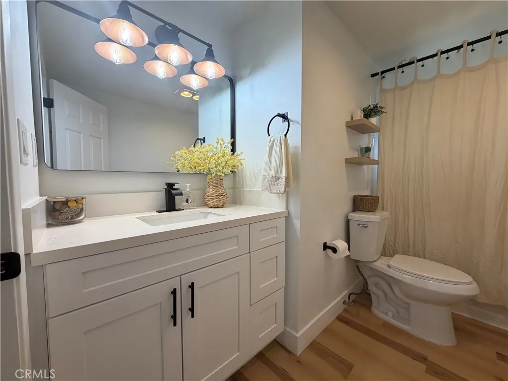 Bright Updated Bathroom