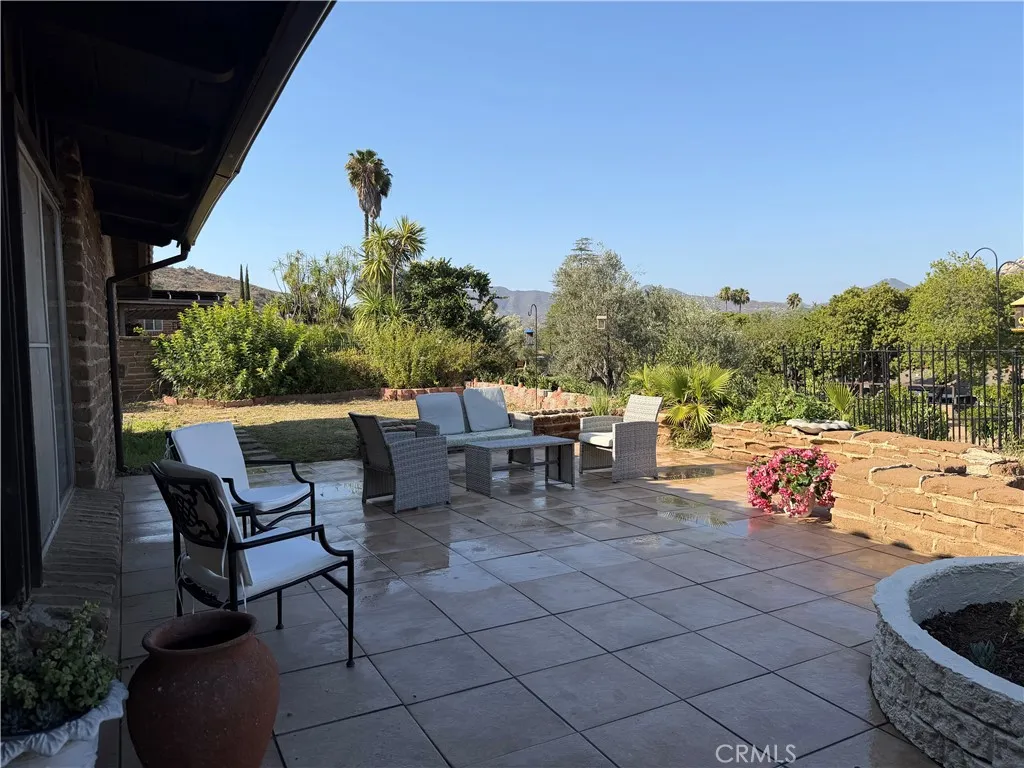 Spacious Backyard