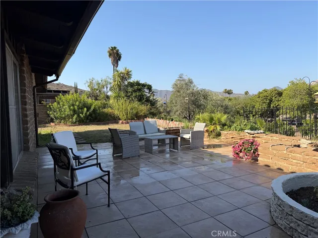 Spacious Backyard