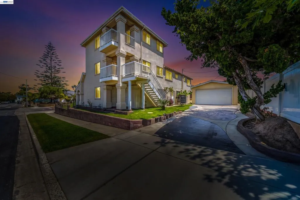 1622 Pegasus St, Newport Beach, California 92660 — photo 4