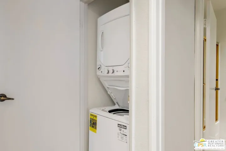 Stack Washer/Dryer