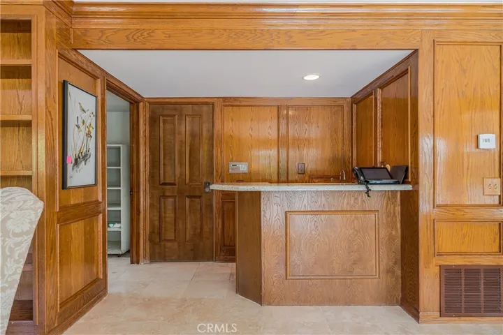 Wet Bar
