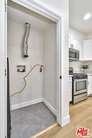 2321 W 10th Street 102, Los Angeles, California 90006