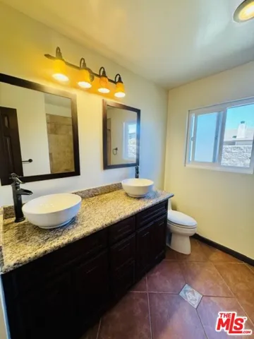21963 Strawberry Lane, Canyon Lake, California 92587