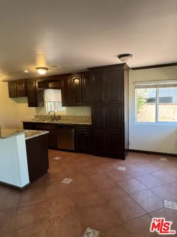 21963 Strawberry Lane, Canyon Lake, California 92587