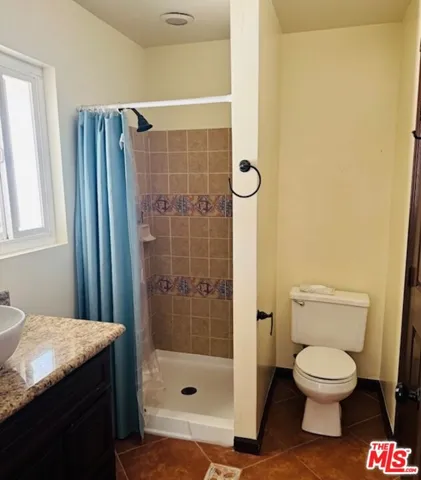 21963 Strawberry Lane, Canyon Lake, California 92587