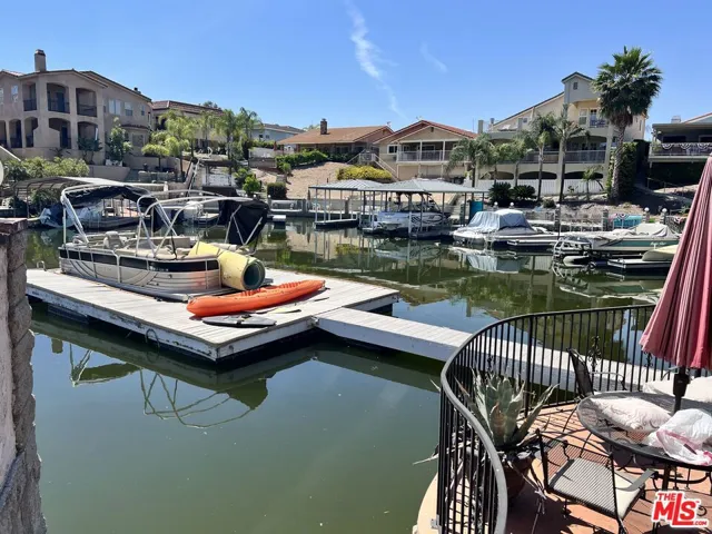 21963 Strawberry Lane, Canyon Lake, California 92587