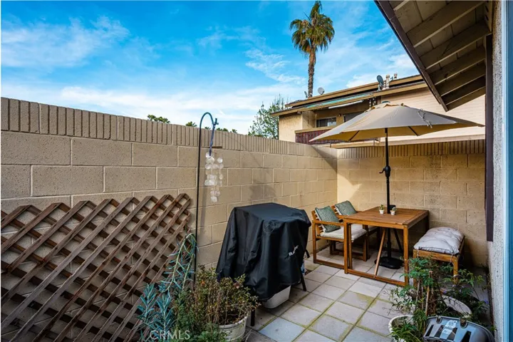 1403 E Sail Ave, Orange, California 92865