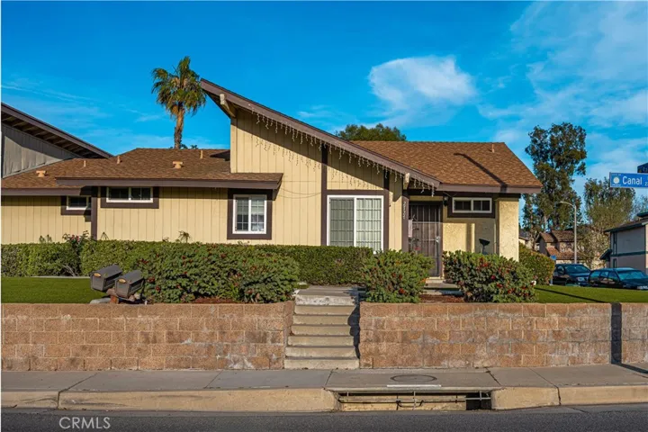 1403 E Sail Ave, Orange, California 92865
