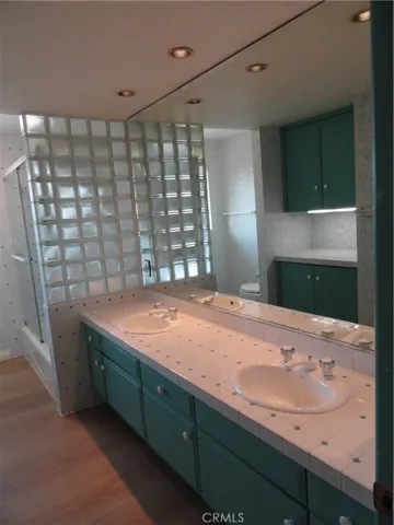 1100 La Senda Drive, Fullerton, California 92835