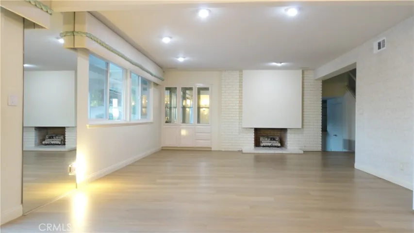 1100 La Senda Drive, Fullerton, California 92835