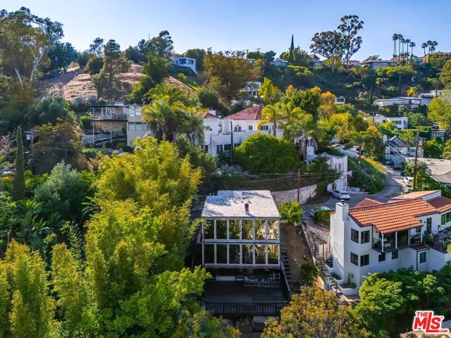 2274 Vasanta Way, Los Angeles, California 90068