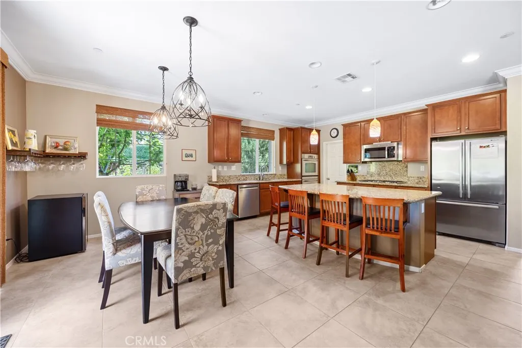 Dining Room/Kitchen