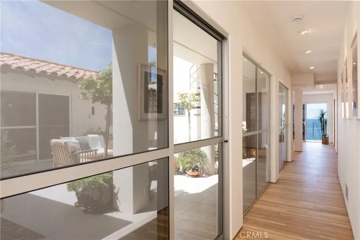 130 Mcknight, Laguna Beach, California 92651