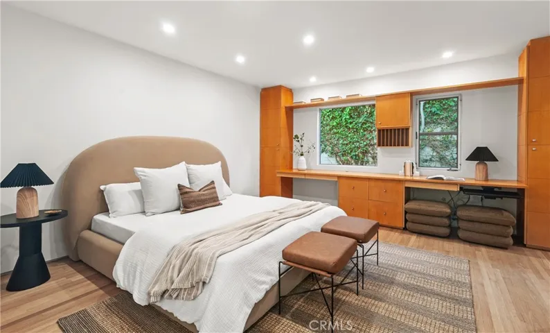 130 Mcknight, Laguna Beach, California 92651