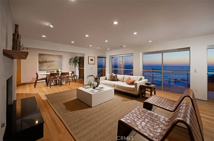130 Mcknight, Laguna Beach, California 92651