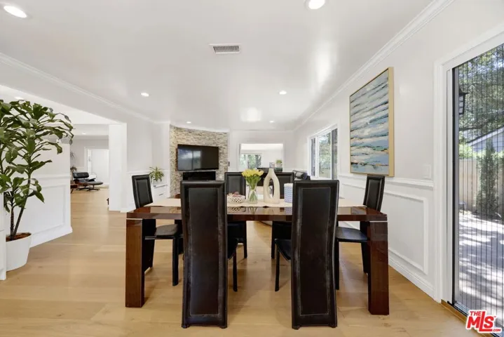 1918 Highland Oaks Drive, Arcadia, California 91006