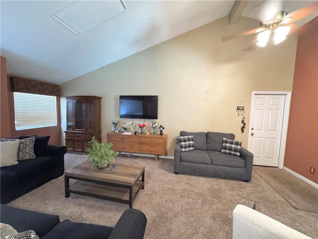 6691 Orangewood, Highland, California 92346 — photo 5