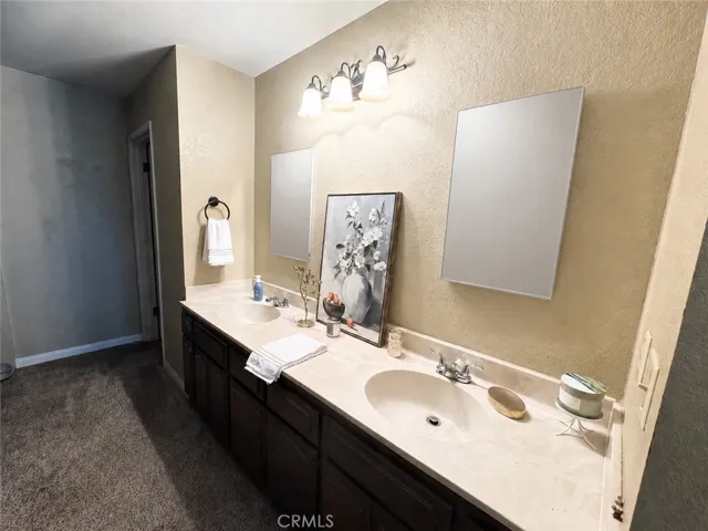 6691 Orangewood, Highland, California 92346