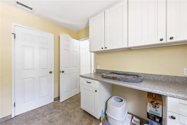 6691 Orangewood, Highland, California 92346